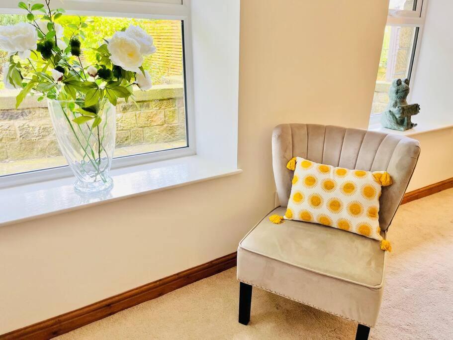 The Ilkley Hideaway Apartment Exterior photo