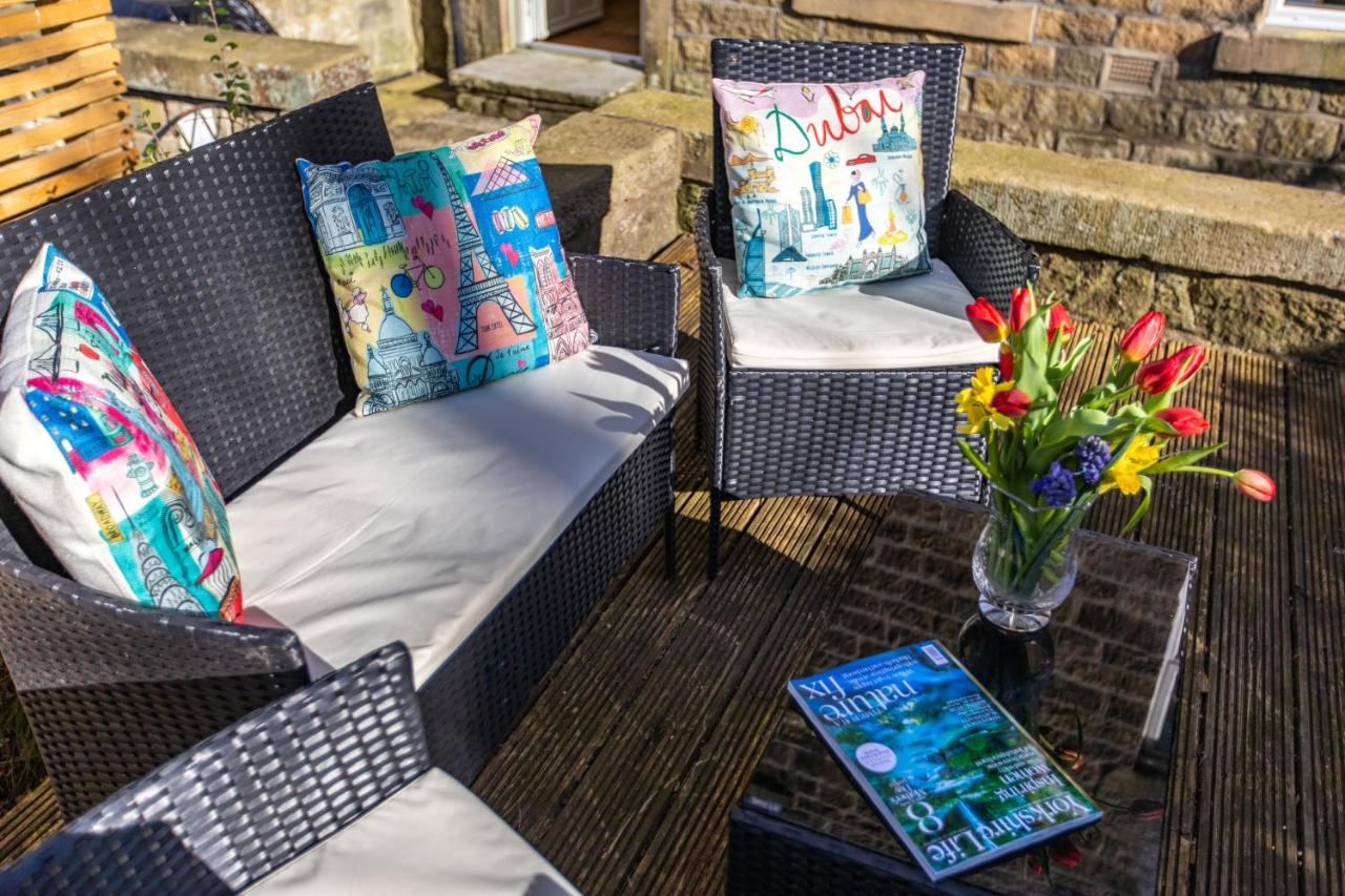 The Ilkley Hideaway Apartment Exterior photo